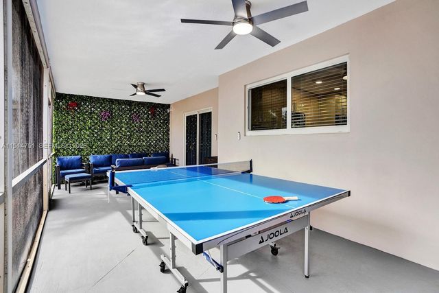 5500 Cleveland Street, Hollywood, FL 33021