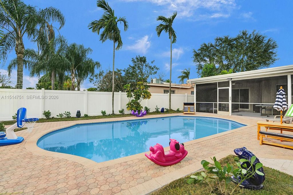 5500 Cleveland Street, Hollywood, FL 33021