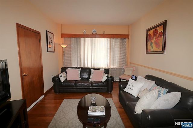 130 Wakeman Avenue, Newark, NJ 07104