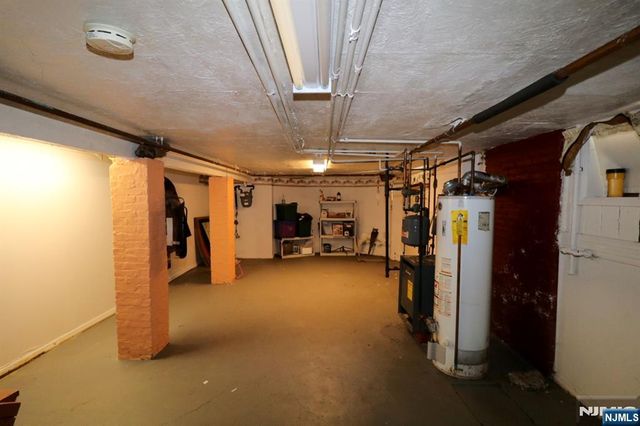 130 Wakeman Avenue, Newark, NJ 07104