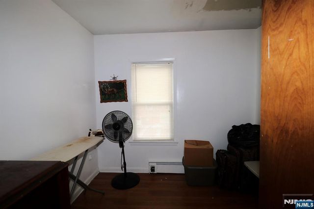 130 Wakeman Avenue, Newark, NJ 07104