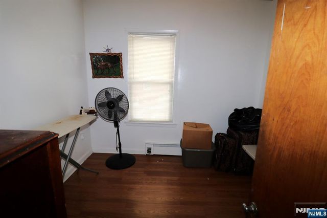 130 Wakeman Avenue, Newark, NJ 07104