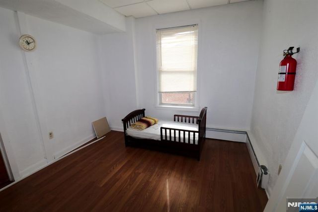 130 Wakeman Avenue, Newark, NJ 07104