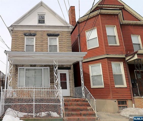 130 Wakeman Avenue, Newark, NJ 07104