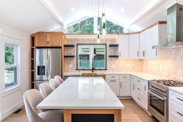 5 Franklin Avenue, Wilmington, MA 01887
