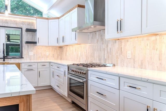 5 Franklin Avenue, Wilmington, MA 01887