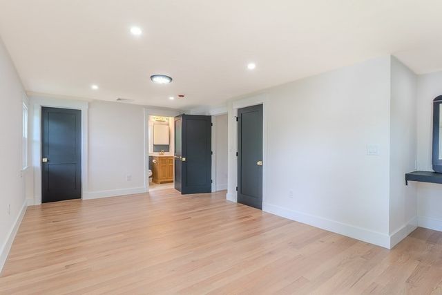 5 Franklin Avenue, Wilmington, MA 01887