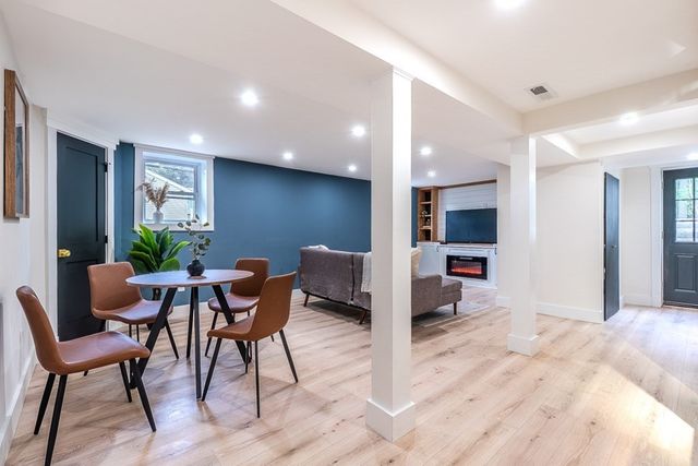 5 Franklin Avenue, Wilmington, MA 01887