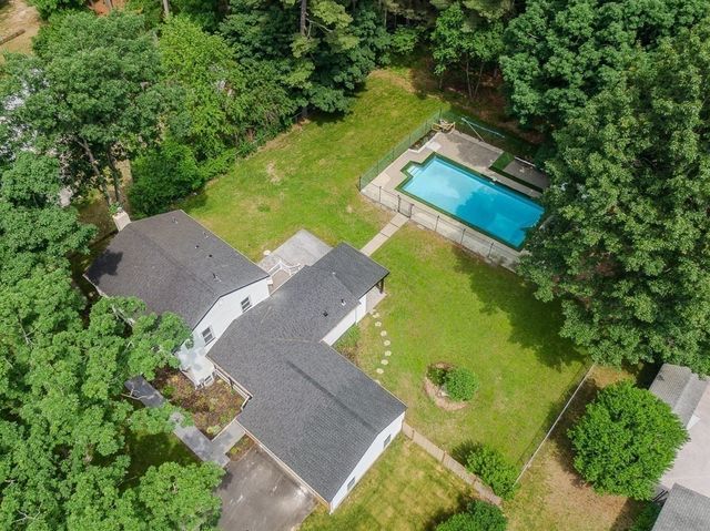 5 Franklin Avenue, Wilmington, MA 01887