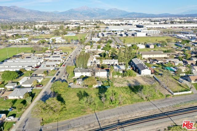 125 Julia Street, San Bernardino, CA 92408