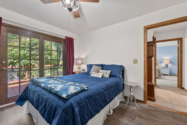 4511 Hanover Drive, Crystal Lake, IL 60012