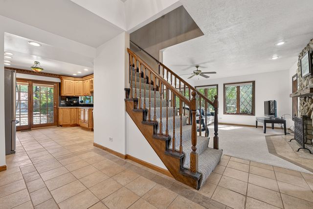 4511 Hanover Drive, Crystal Lake, IL 60012
