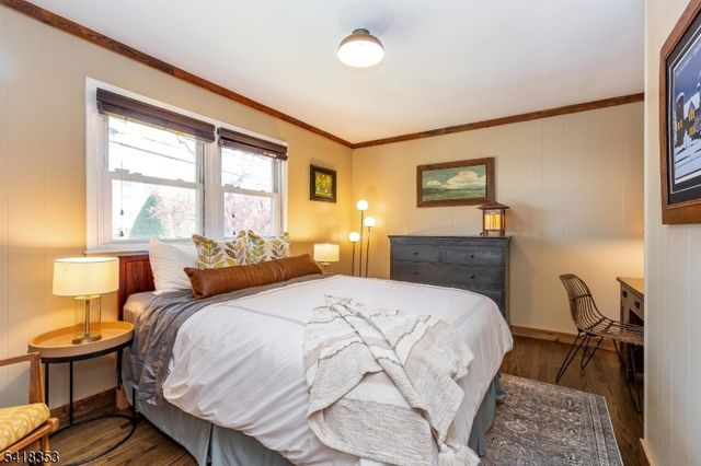 81 Burnett Ave, Maplewood Twp., NJ 07040