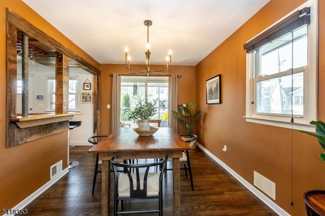 81 Burnett Ave, Maplewood Twp., NJ 07040