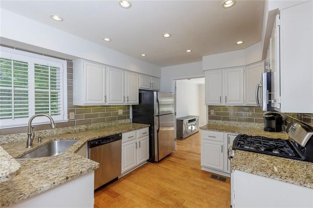 1363 Sheffield Glen Way, Atlanta, GA 30329