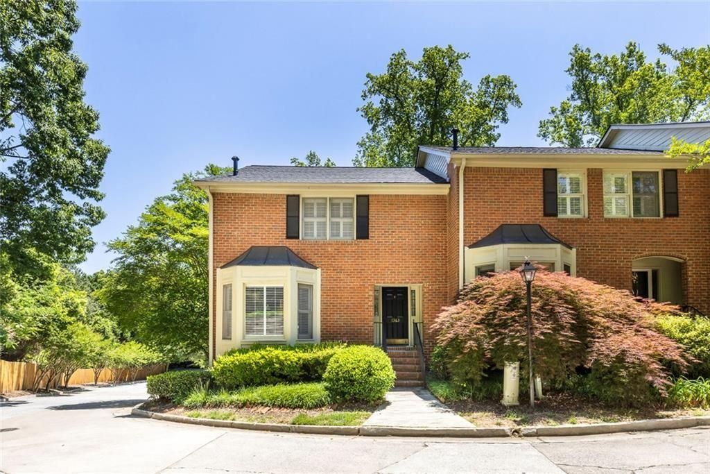 1363 Sheffield Glen Way, Atlanta, GA 30329