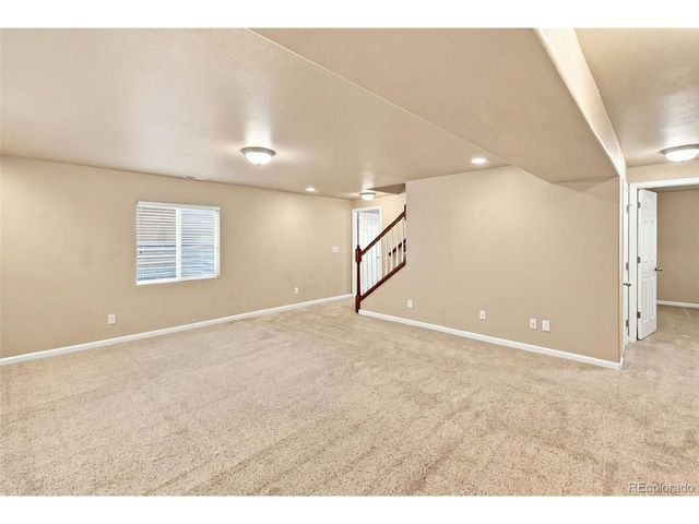 7425 Twin Valley Ter, Colorado Springs, CO 80925