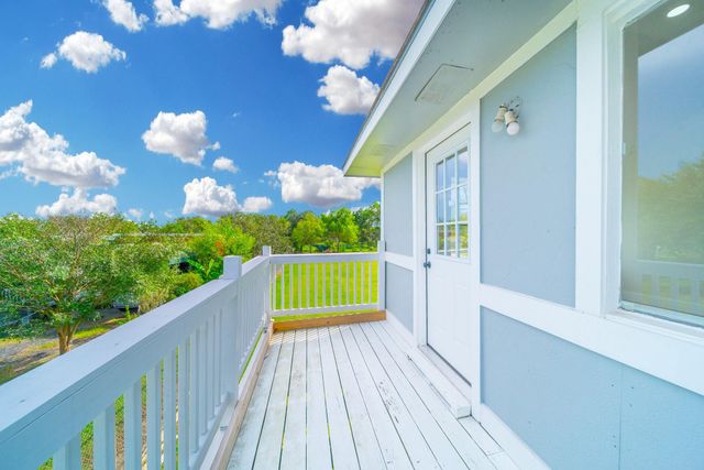 479 County Road 296d, Alvin, TX 77511