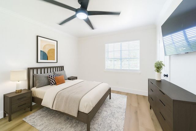 479 County Road 296d, Alvin, TX 77511