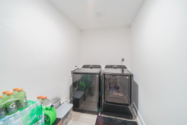 479 County Road 296d, Alvin, TX 77511