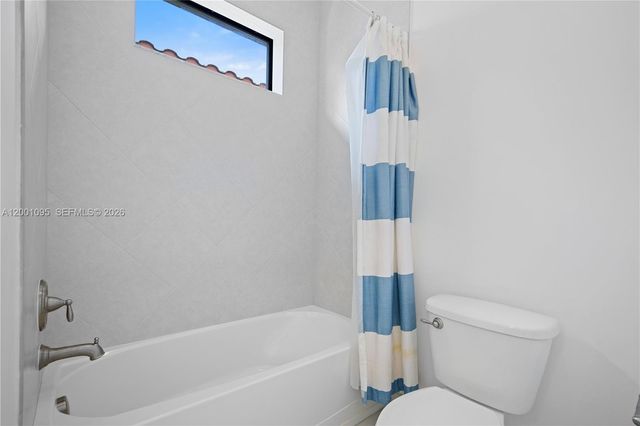 1286 SW 113th Way, Pembroke Pines, FL 33025