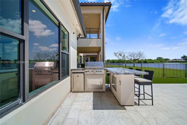 1286 SW 113th Way, Pembroke Pines, FL 33025