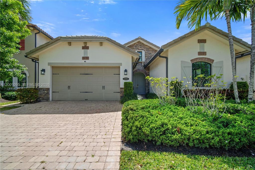 1286 SW 113th Way, Pembroke Pines, FL 33025