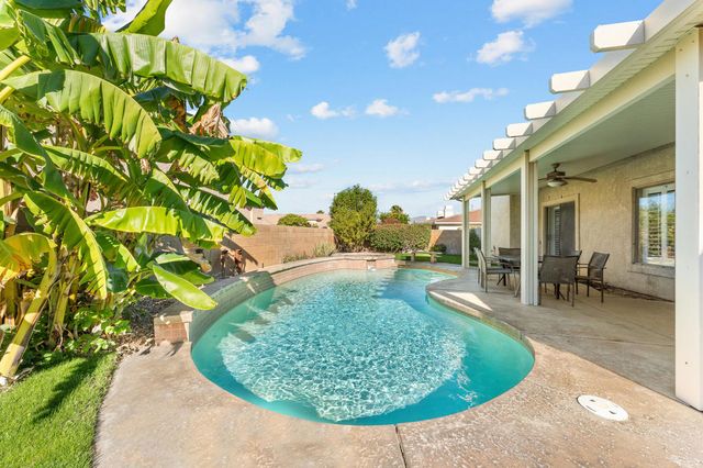 44815 Calle Placido, La Quinta, CA 92253