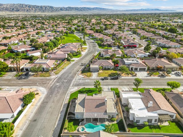 44815 Calle Placido, La Quinta, CA 92253