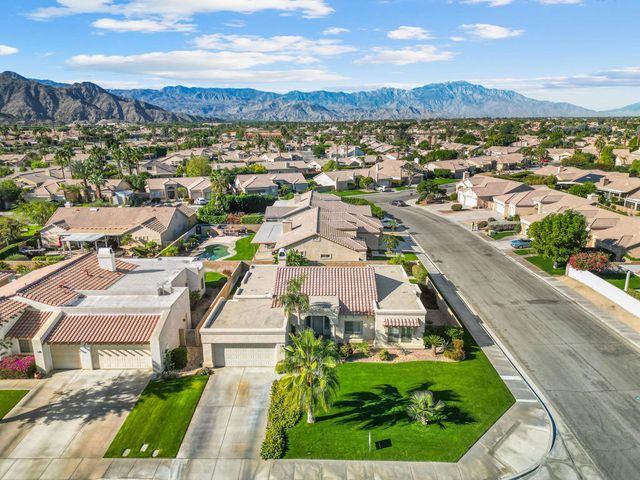 44815 Calle Placido, La Quinta, CA 92253