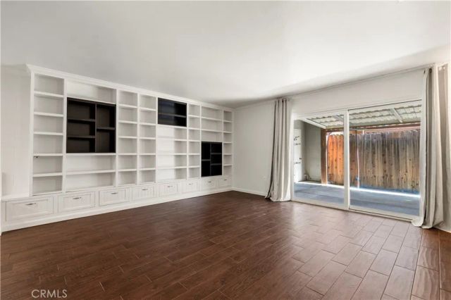26824 Circle Of The Oaks, Newhall, CA 91321