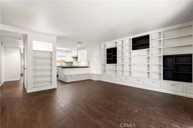 26824 Circle Of The Oaks, Newhall, CA 91321