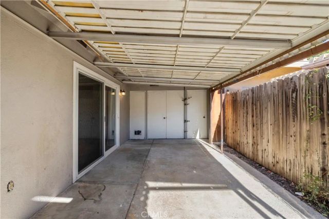 26824 Circle Of The Oaks, Newhall, CA 91321