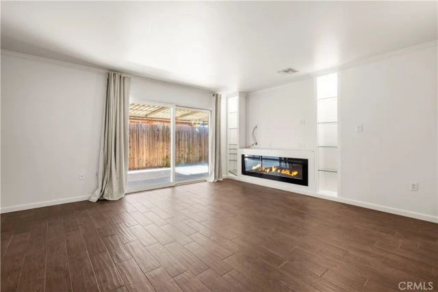 26824 Circle Of The Oaks, Newhall, CA 91321