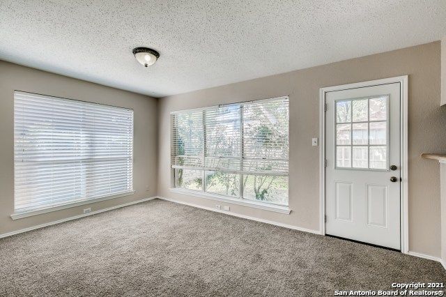 2809 HIDDEN GROVE LN, Schertz, TX 78154