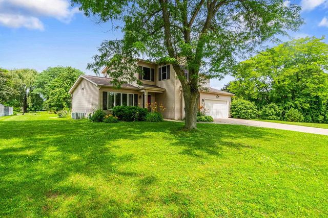 1325 S WESTHAVEN DRIVE, Oshkosh, WI 54904