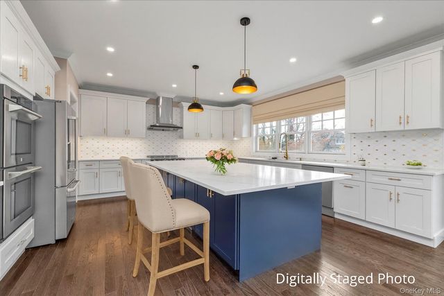 34 Calumet Drive, Dix Hills, NY 11746