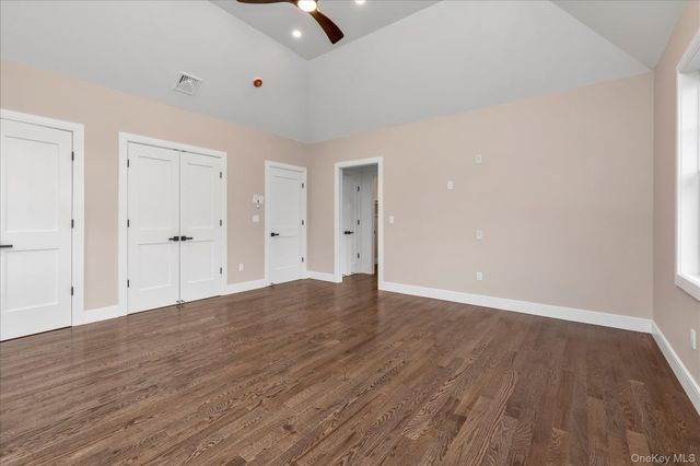 34 Calumet Drive, Dix Hills, NY 11746