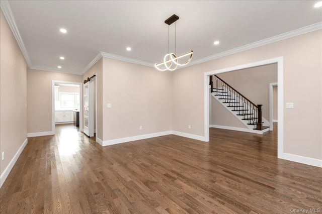 34 Calumet Drive, Dix Hills, NY 11746