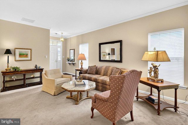 164 TUNICFLOWER LN, Princeton Junction, NJ 08550