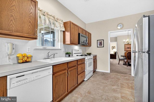 164 TUNICFLOWER LN, Princeton Junction, NJ 08550