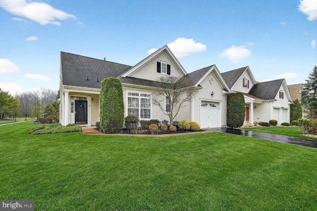 164 TUNICFLOWER LN, Princeton Junction, NJ 08550