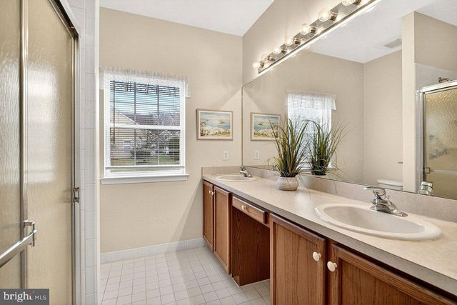 164 TUNICFLOWER LN, Princeton Junction, NJ 08550