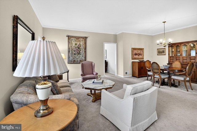 164 TUNICFLOWER LN, Princeton Junction, NJ 08550