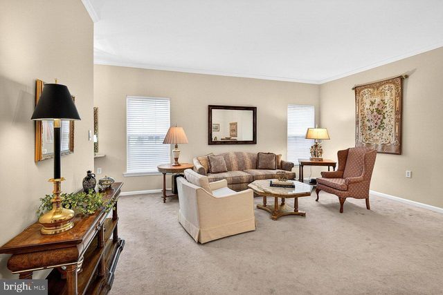 164 TUNICFLOWER LN, Princeton Junction, NJ 08550