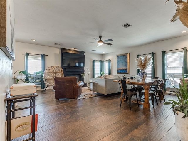 713 Vickery Avenue, Yukon, OK 73099