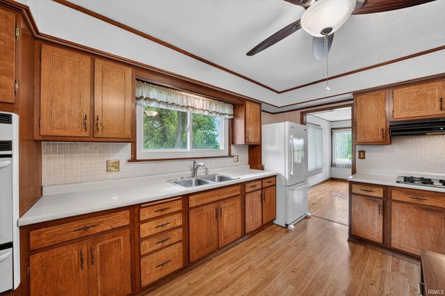 62738 Miami Road, South Bend, IN 46614