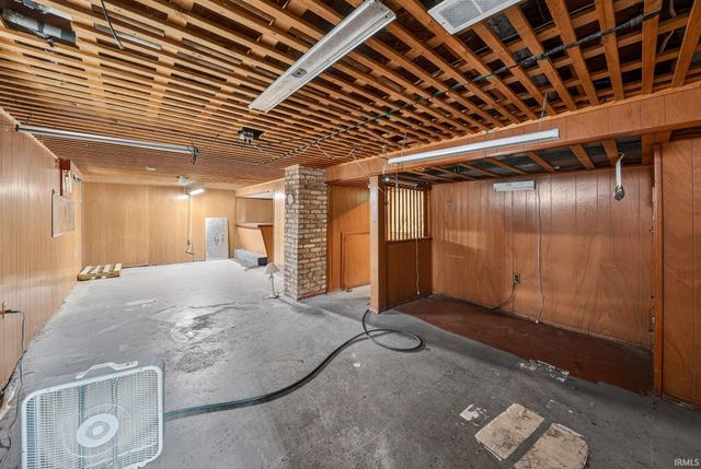 62738 Miami Road, South Bend, IN 46614