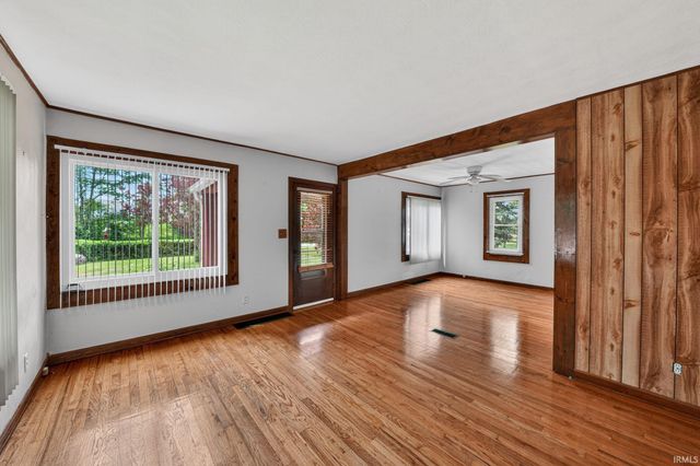 62738 Miami Road, South Bend, IN 46614