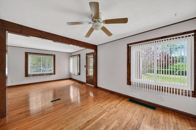 62738 Miami Road, South Bend, IN 46614